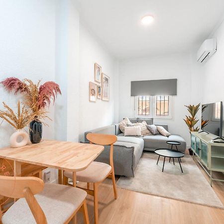 Cosy Apartment With Patio In Malaga - Tcm Exterior foto